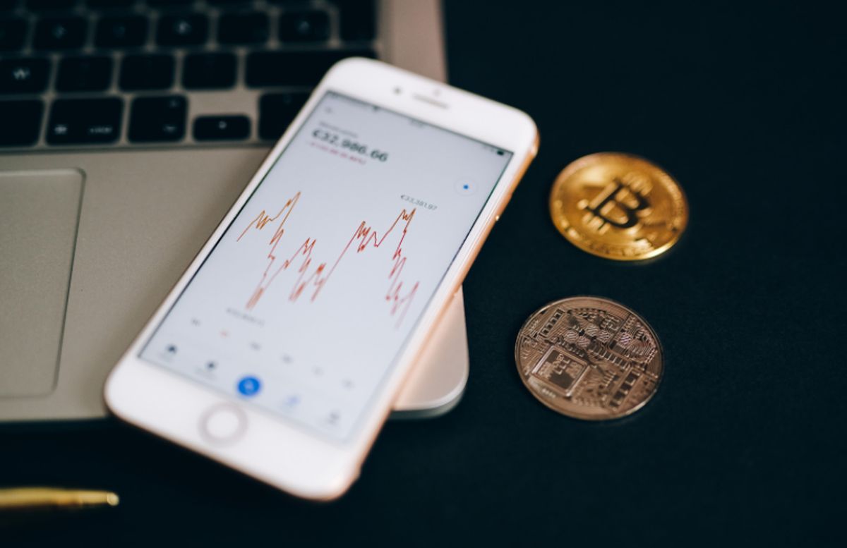 Nubank investe em bitcoin e permite transações com criptomoedas no app