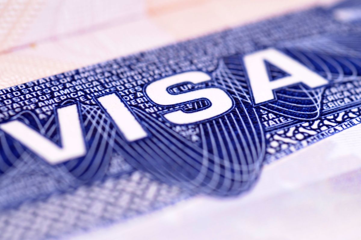 Quanto custa para tirar o visto americano 