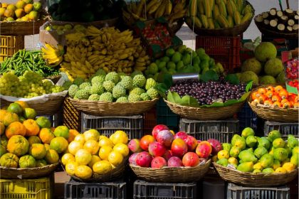 Quer se alimentar melhor sem ultrapassar o orçamento? Leia este artigo e saiba quais são as frutas de inverno com maior custo-benefício - Reprodução: Canva