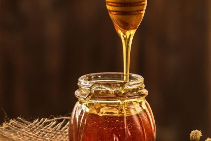 Não seja mais enganado! Aprenda a saber se o mel é puro e compre sempre um produto de boa qualidade