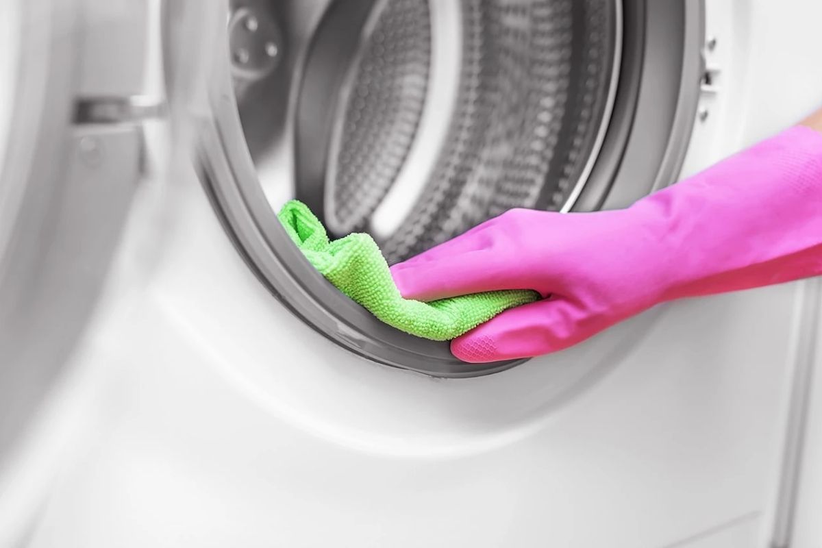 Limpar máquina de lavar( Reprodução Canva) 