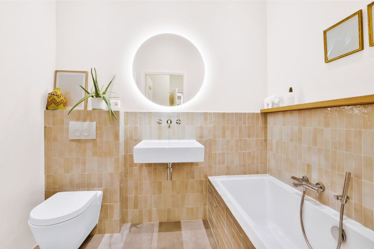 Preparamos 3 excelentes dicas para otimizar o espaço em banheiro pequeno; parece mágica, mas é só criatividade