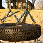 Confira 3 ótimas dicas para utilizar pneu velho na decoração do quintal; você não vai acreditar no quanto eles podem ser úteis
