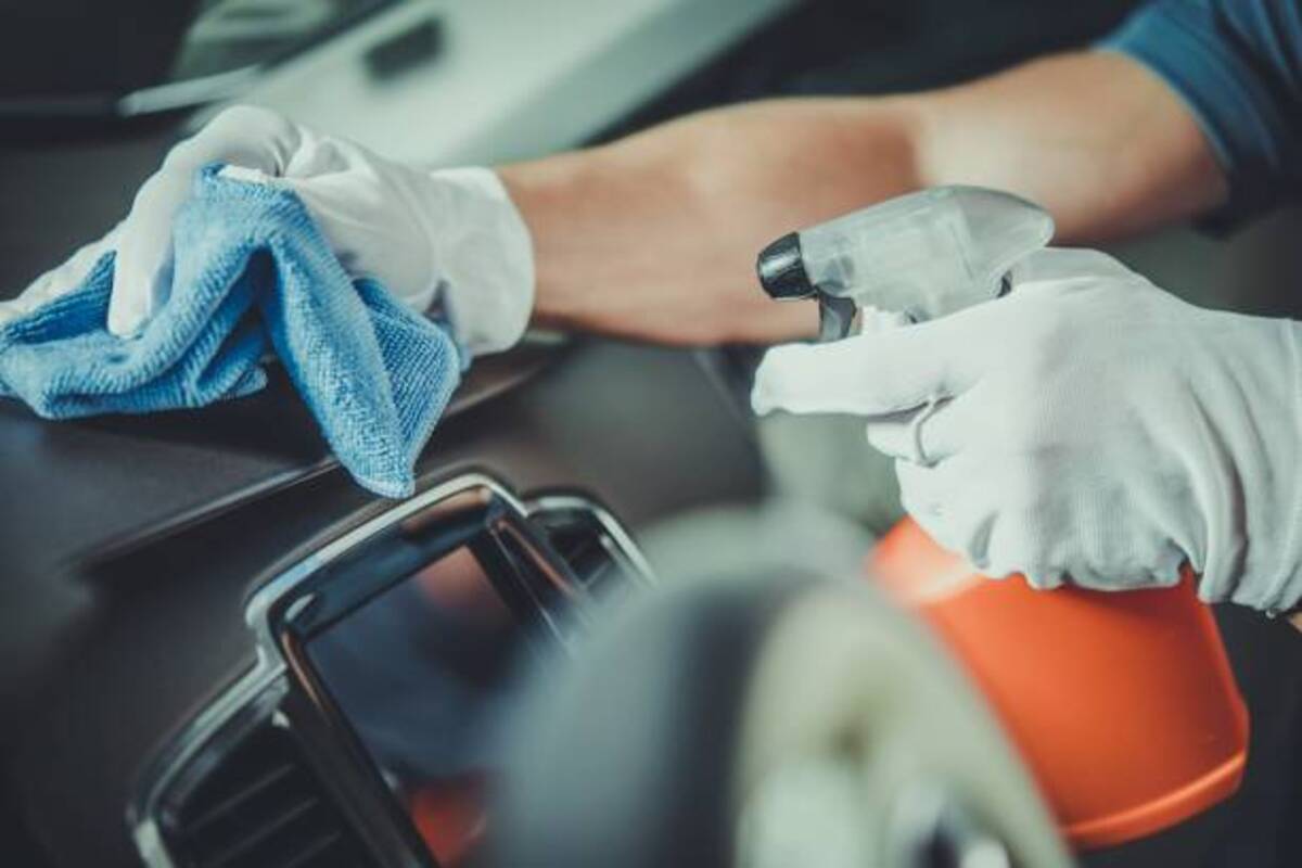 Limpar interior de carros (Fonte: iStock)