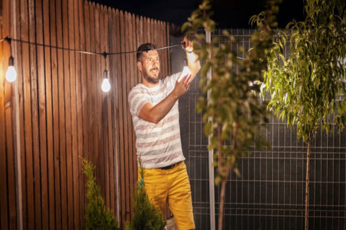 Iluminação para jardim (Fonte: iStock)