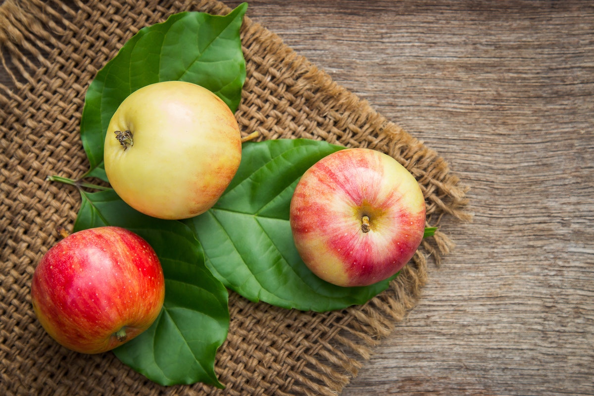 Confira os benefícios de comer maçã todos os dias; leia agora e adote essa prática - Foto: Pexels