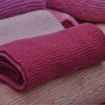 Tirar pluma de roupas de lã - Reprodução: Pixabay