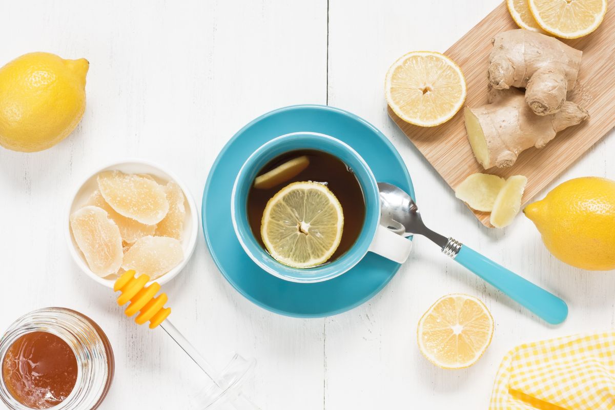 Como fazer o chá de gengibre com limão? Fazendo assim se aproveita tudo! - Foto Canva Pró