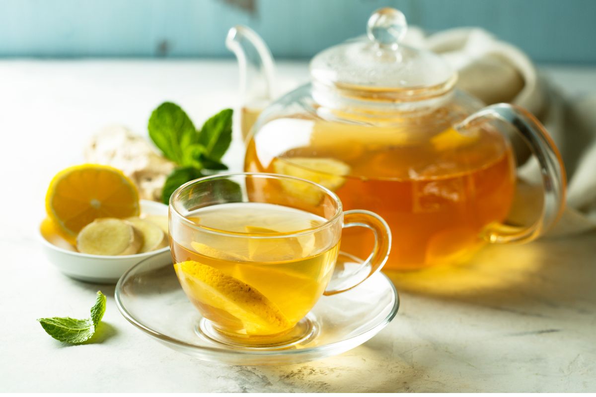 Chá poderoso: misture limão com folha de louro e veja seu incrível benefício! - Foto Canva Pró